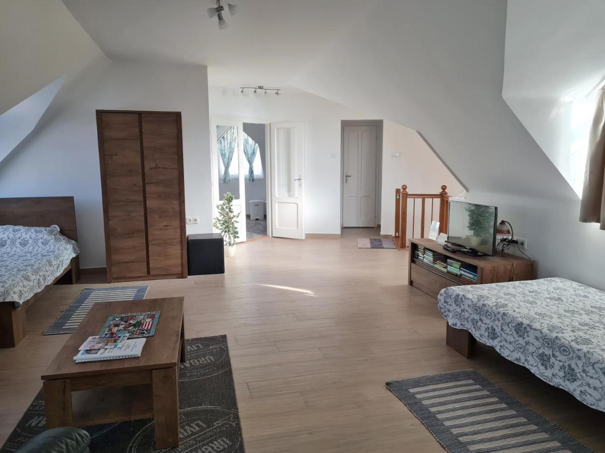 Apartment P16